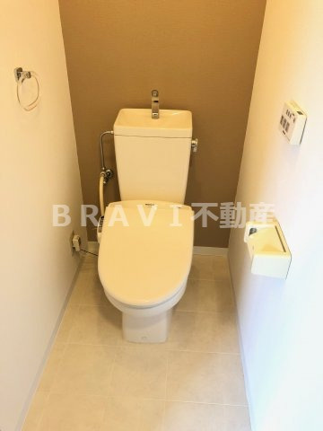 フォルム東三国　BRAVI不動産のトイレ|【フォルム東三国】シンプルで使いやすいトイレです
