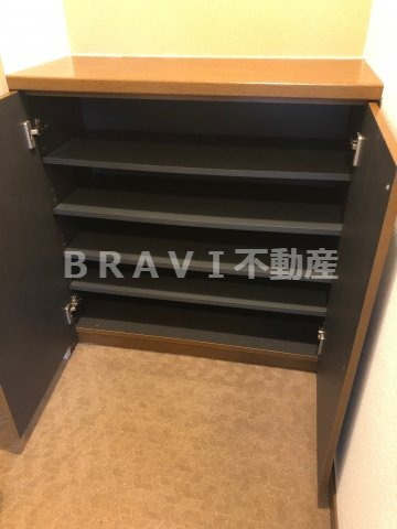 フォルム東三国　BRAVI不動産の収納|【フォルム東三国】シューズボックス