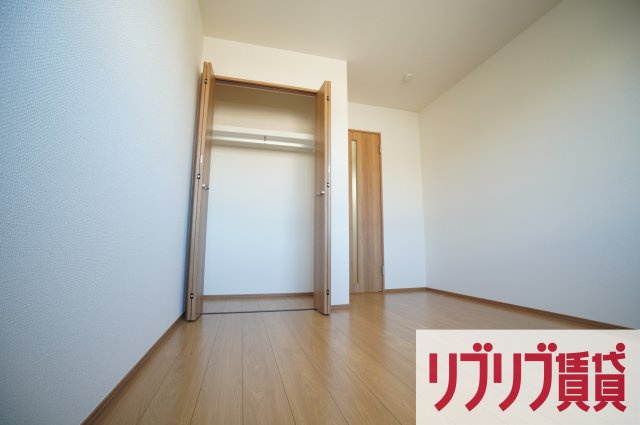 グランフェリオ本千葉の居間・リビング