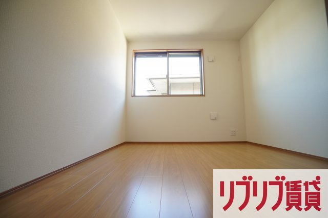 グランフェリオ本千葉の居間・リビング