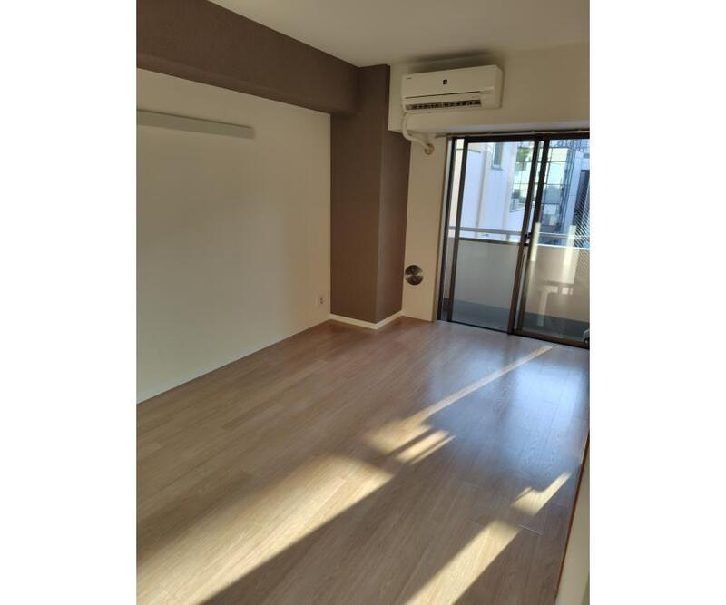 千代田区神田猿楽町１丁目の賃貸マンション