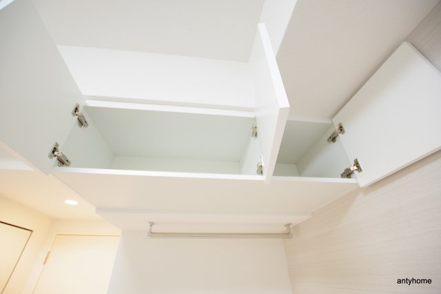 セレニテ京橋クレア　仲介手数料無料の収納