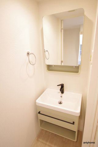 セレニテ京橋クレア　仲介手数料無料の洗面所