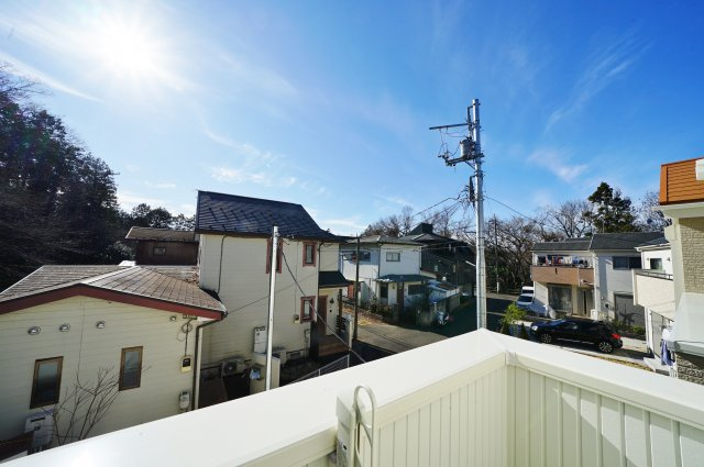 旧分譲地内につき住環境良好！ＬＤＫ２０帖の４ＬＤＫ。カースペース２台♪川島町全２棟新築戸建ての展望