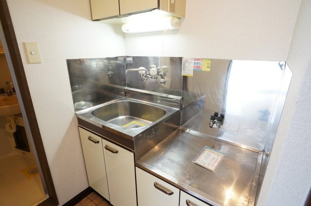 【キッチン】 | シャトルⅡ番館