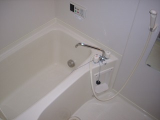 【浴室】 | ラ・プリミエール城東 