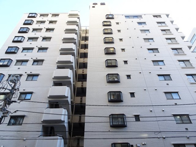 【外観】 | 中銀第２東上野マンシオン | 中銀第2東上野マンシオン　鉄骨鉄筋コンクリート造の11階建て外観タイル張りの分譲タイプマンション。銀座線稲荷町駅から徒歩3分・山手線上野駅から徒歩5分の好立地。スーパーなども近くで買い物も便利。