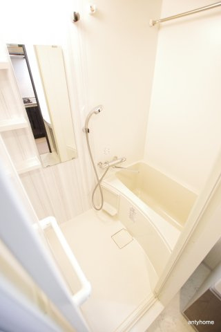 S-RESIDENCE西長堀　仲介手数料無料の浴室