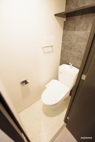 S-RESIDENCE西長堀　仲介手数料無料のトイレ