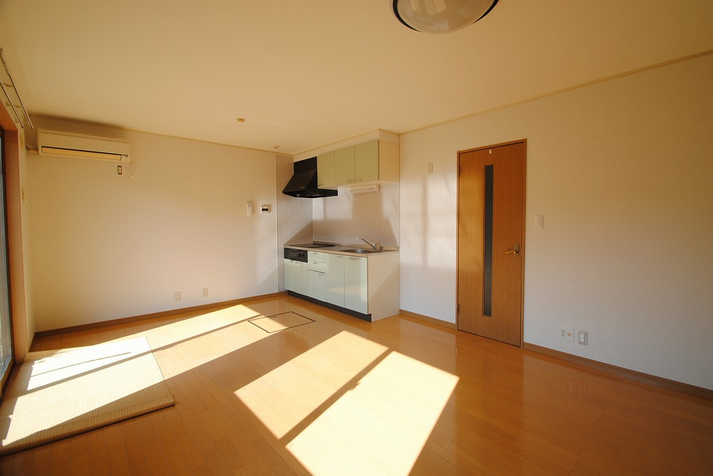 久留米市荘島町のタウンの居間・リビング