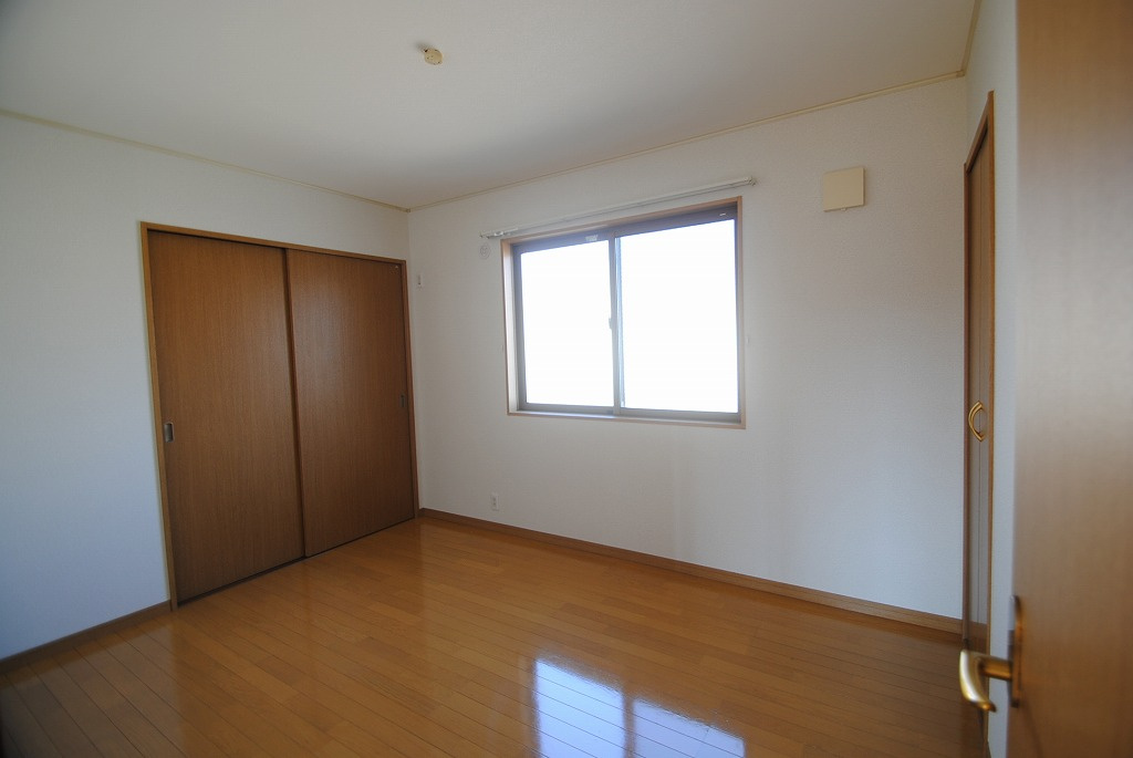 久留米市荘島町のタウンの寝室