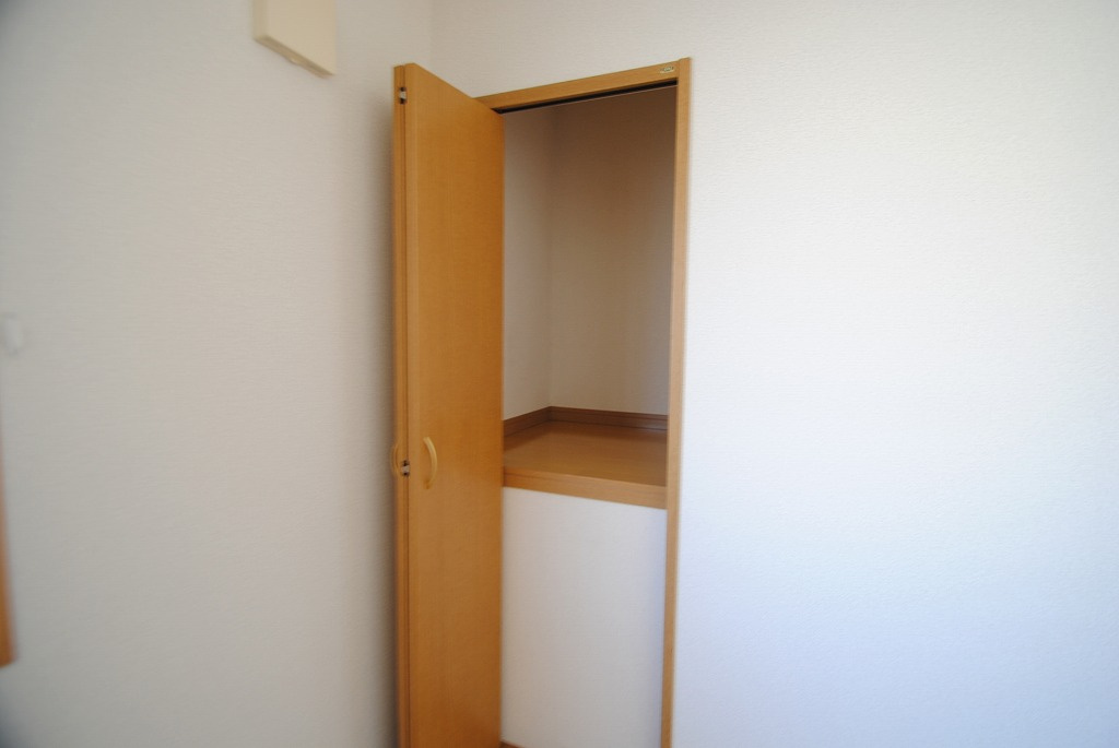 久留米市荘島町のタウンの収納|寝室収納