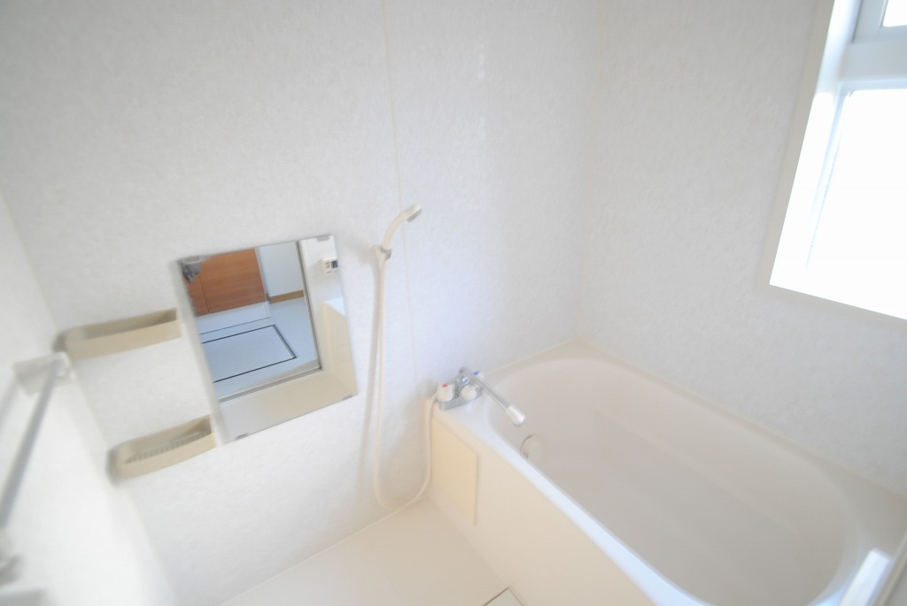 久留米市荘島町のタウンの浴室