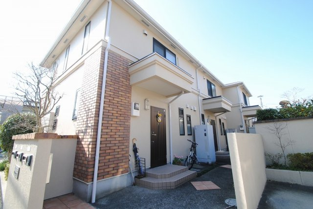 久留米市荘島町のタウンの外観