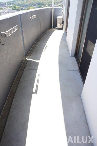 熊本市東区下南部３丁目の賃貸マンションのバルコニー