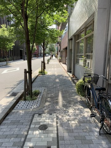 日本橋本町THビルの周辺