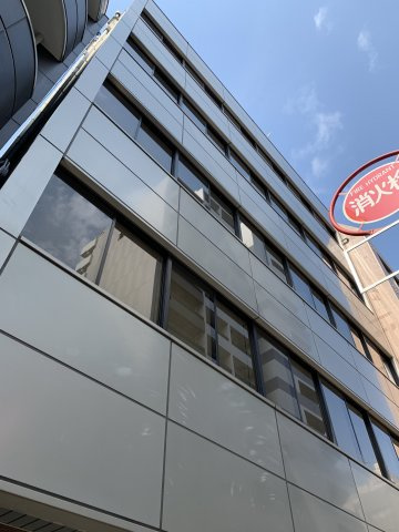 日本橋本町THビルの外観