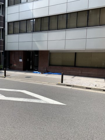 日本橋本町THビルの外観