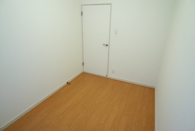 【洋室】 | パレルミエール岡本