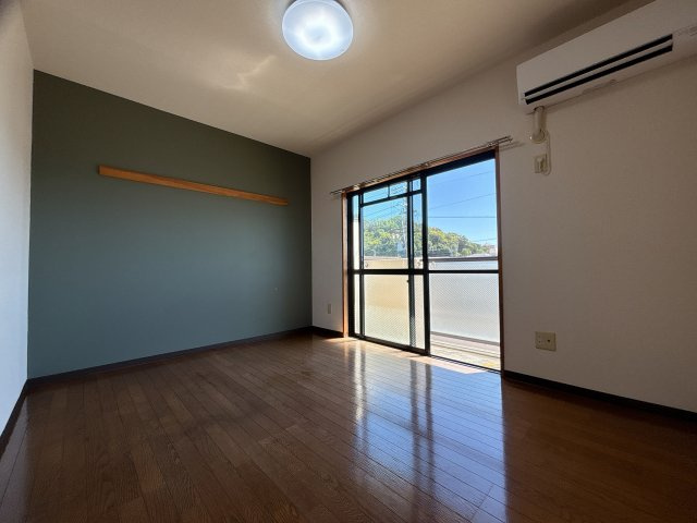 マンション朝倉の洋室