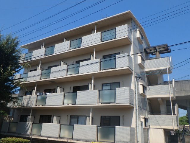 マンション朝倉の外観