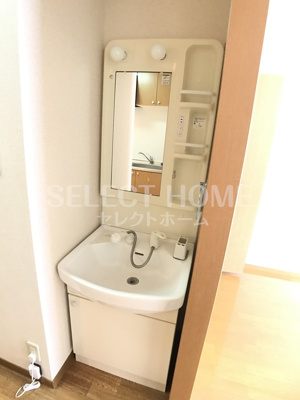 【独立洗面台】 | ベルテ菱池 | 独立洗面台、朝の身支度には欠かせません同型タイプ