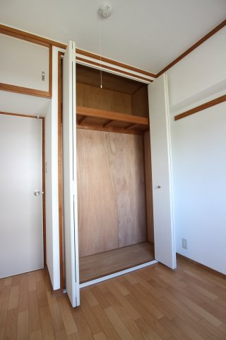 シティハイツ狩口の収納