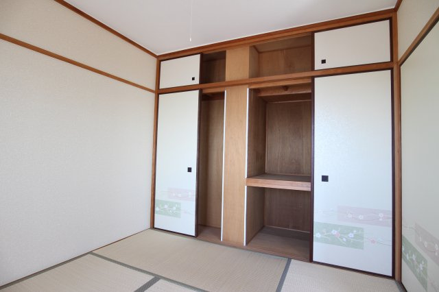 シティハイツ狩口の収納