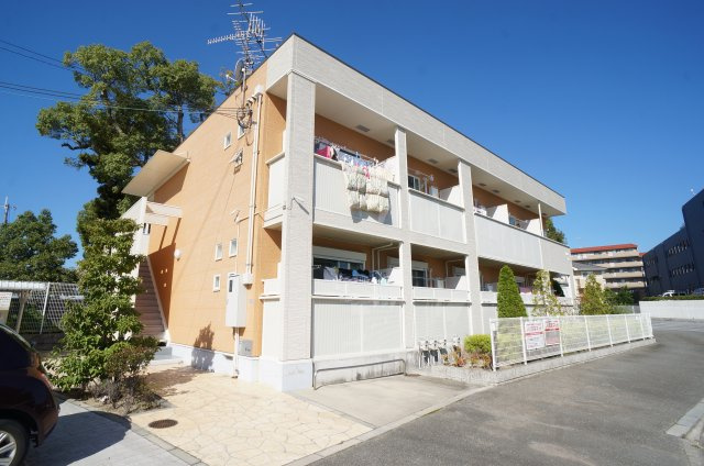 ラポールⅠのその他共用部分|駐輪場も有ります