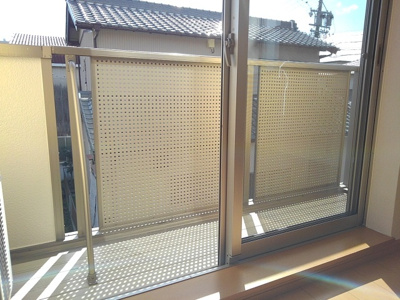 【バルコニー】 | ニューガイア