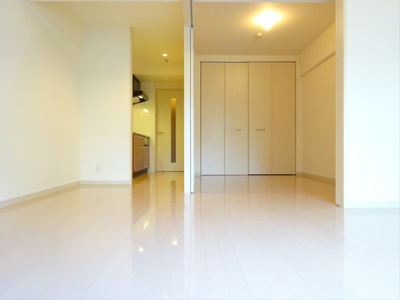 【寝室】 | リヴェール三軒茶屋