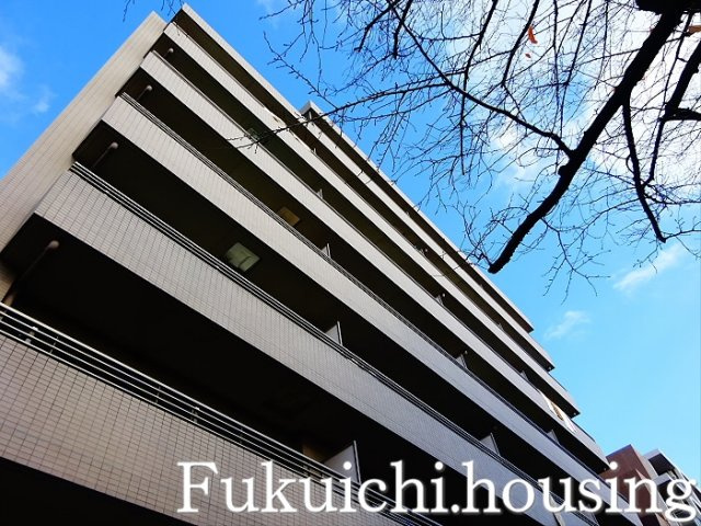 オーキッドスクエアの外観