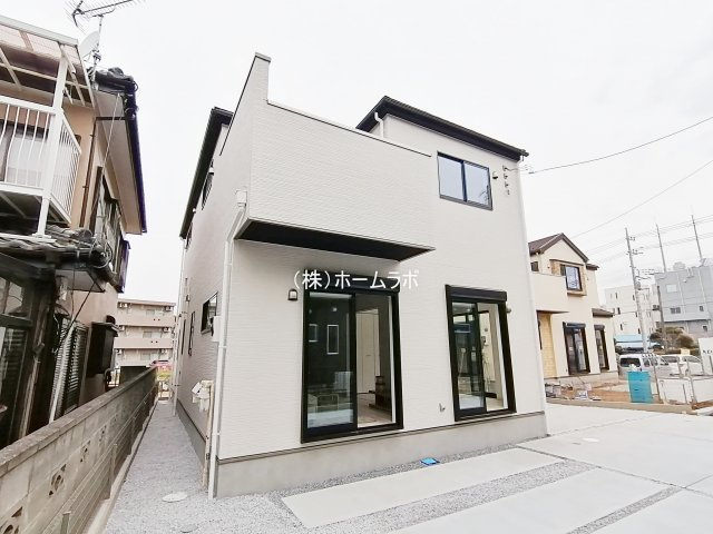 【新築】坂戸市鎌倉町新築分譲住宅 全3棟 1号棟の外観|落ち着いた雰囲気の外観です