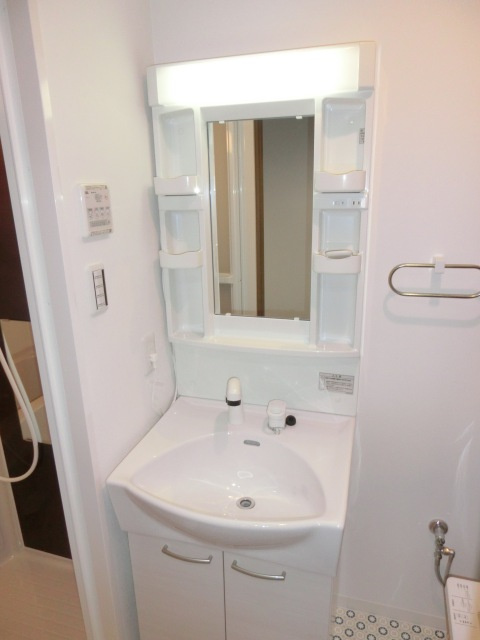 大阪市西淀川区歌島１丁目の賃貸マンションの独立洗面台