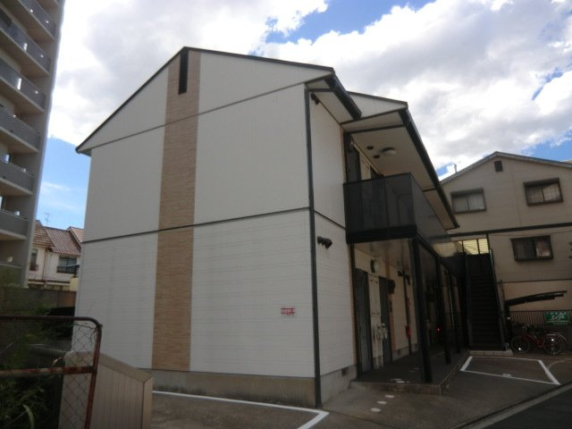 大阪市淀川区加島３丁目のハイツの外観