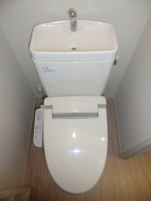 大阪市淀川区加島３丁目のハイツのトイレ|ウォシュレット