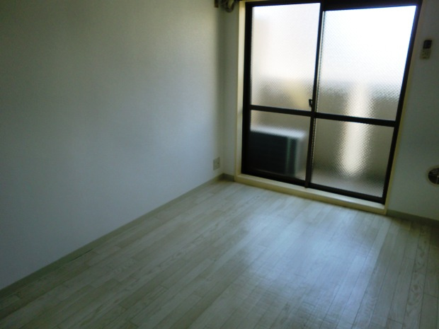 メゾン・ド・トレーズの居間・リビング