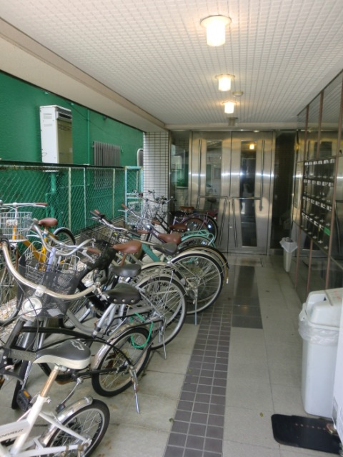 大阪市淀川区新高６丁目の賃貸マンションのその他共用部分|駐輪場