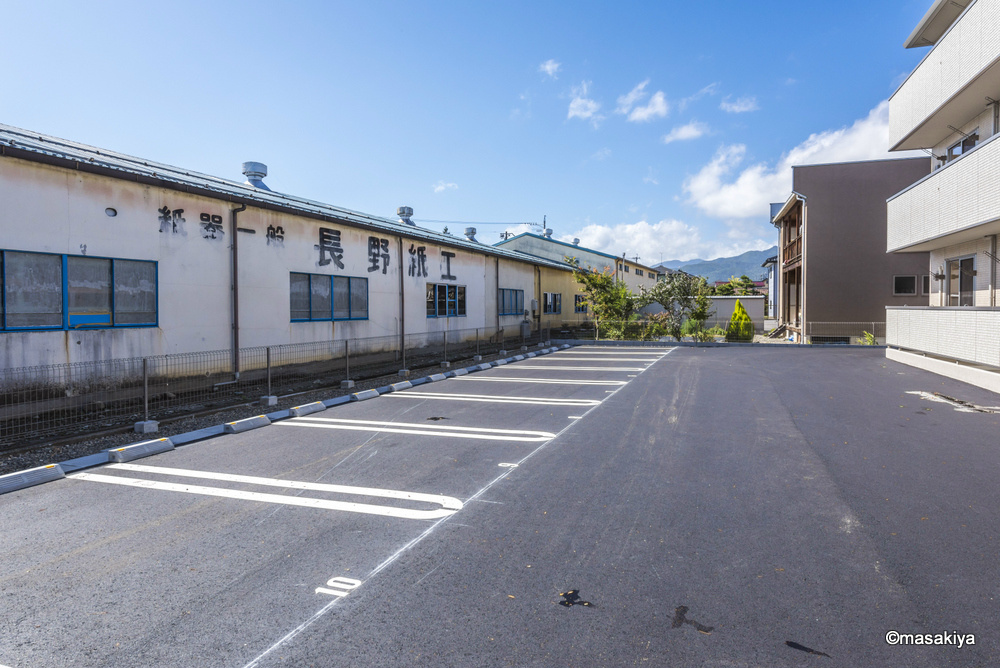 フィエルテ.Yの駐車場|駐車場　2台目あります。