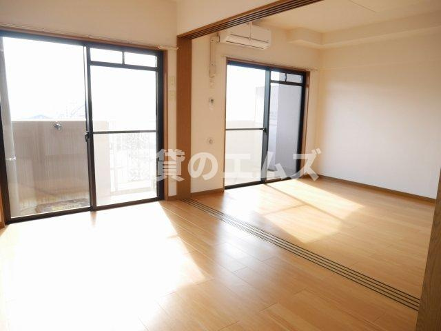 【洋室】 | アポロ空港ＨＩＬＬ | アポロ空港ＨＩＬＬの洋室