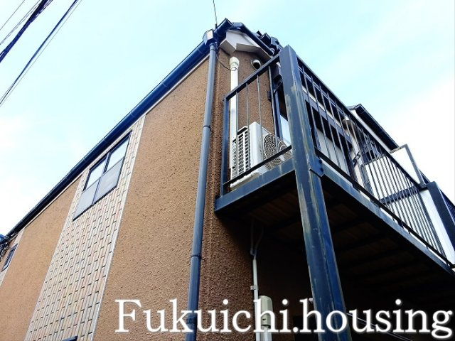 M・FLAP「エム・フラップ」の外観