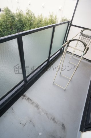 駅前壱番館のバルコニー