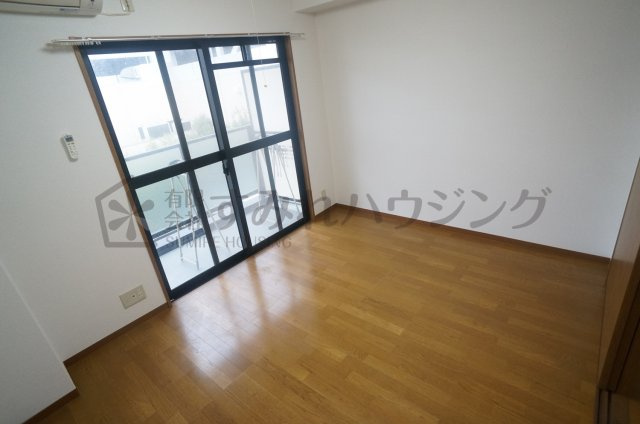 駅前壱番館の寝室