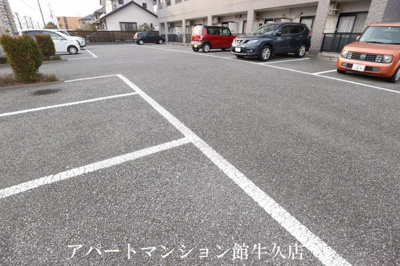 【駐車場】 | ヴィザージュ
