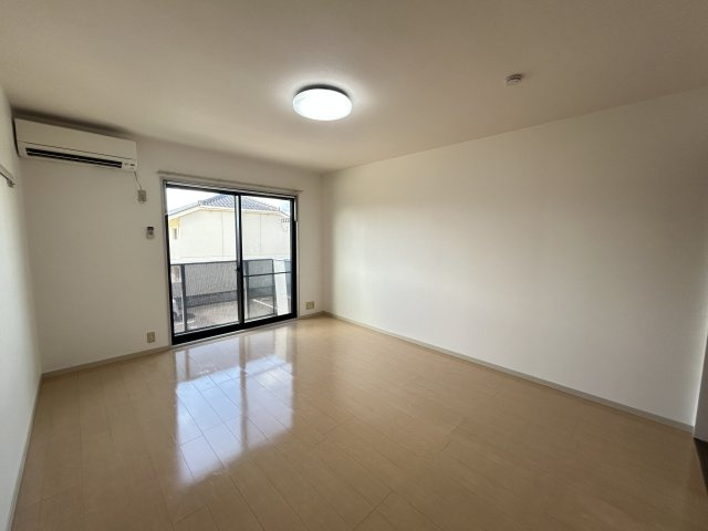 クリスタルの居間・リビング