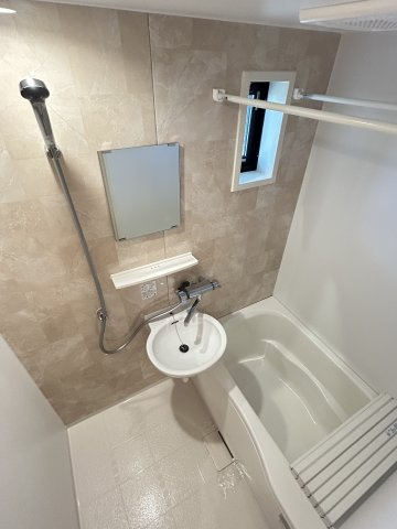 クリスタルの浴室