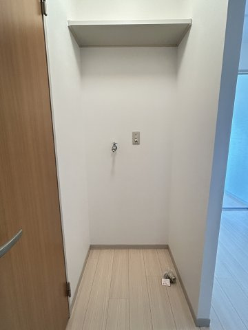 クリスタルの洗面所