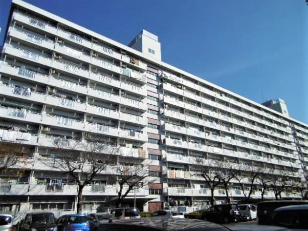 鹿島田グリーンハイツ　（川崎市幸区下平間）の外観|物件の外観です　鹿島田グリーンハイツ２号棟　2LDK　昭和49年12月築　JR南武線「鹿島田」駅徒歩6分　新規リノベーション物件　天然木使用フローリング　　