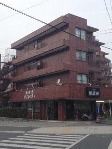 ハイツセピアの外観