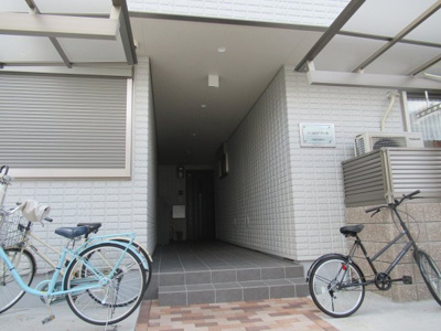 【エントランス】 | ALBION中小阪（八戸ノ里賃貸） | エントランスです